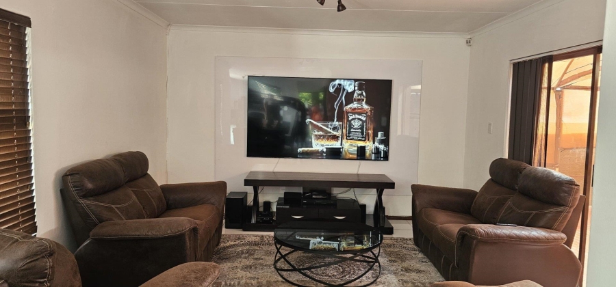 To Let 3 Bedroom Property for Rent in Brits Rural North West